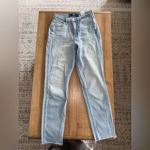 Hollister light wash mom jeans